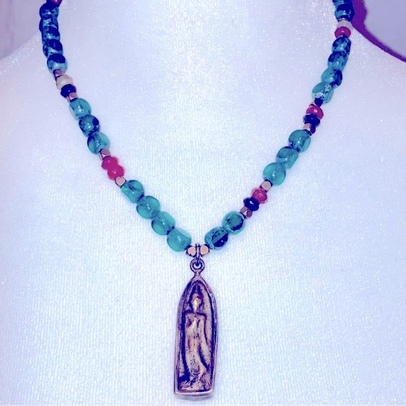 🌺Semi-Precious🌺Necklace🌺 - Picture 3 of 10